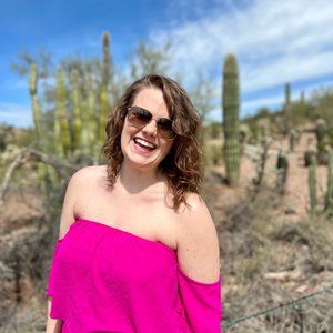 Meet your Posher, Casey